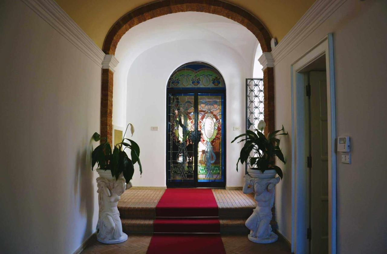 Bed and Breakfast Beb Cornelia Atri Exterior foto
